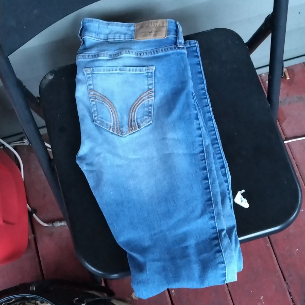 Clothes and purses - Picture 13 of 13
